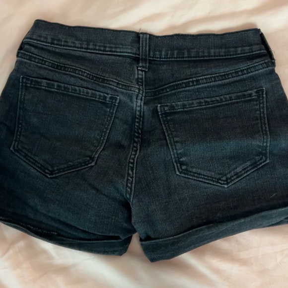 Black short shorts - Picture 2 of 2